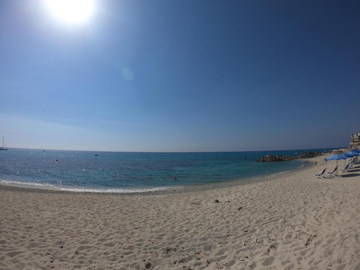 Residenza Gherly Capo Vaticano Exterior foto